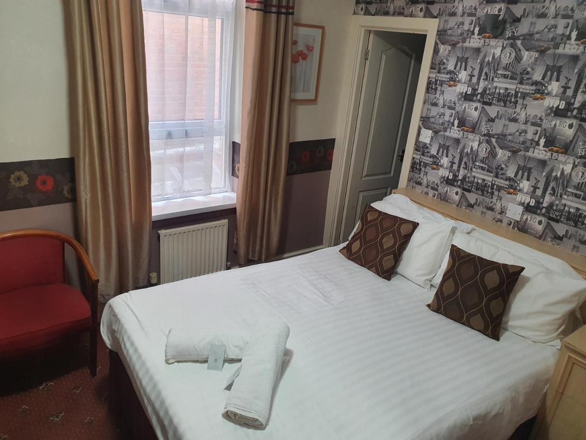 The Allendale Blackpool Bagian luar foto